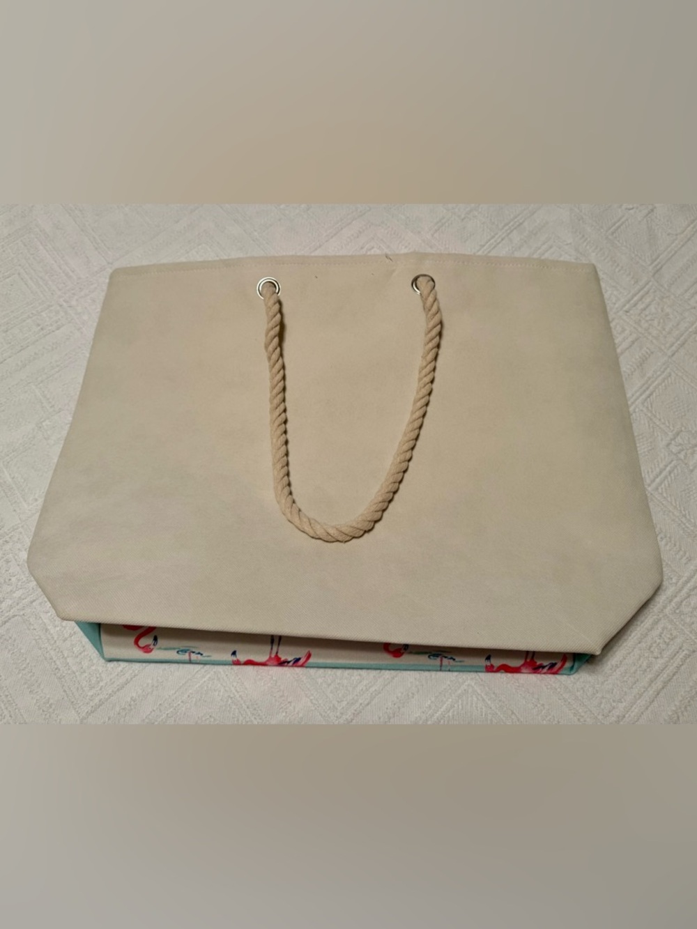 Tote bag - beach tote - flamingo - brand new w/ detached tags. 16”hx21”w - Picture 4 of 14